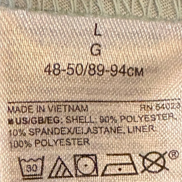 Gap Green/Navy/Yellow Tropical Hawaiian Pool Shorts/Swim Trunks; Size L - Picture 11 of 12